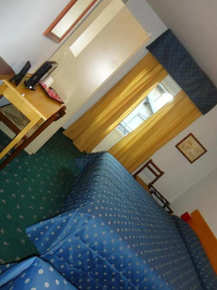 *** Hotel Albergo Centrale Fino Del Monte Italy